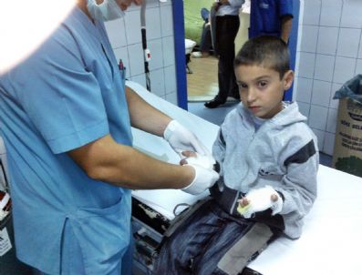 TCK - Söke'de Elinde Maytap Patlayan Çocuk Yaralandı