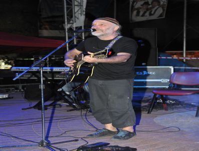 FUAT SAKA - Fuat Saka Zağnos'ta Coşturdu