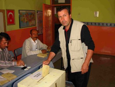 Doğu'da Oy Kullanma Bir Saat Erken Başladı