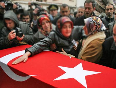 İzmir'de Gözyaşları Sel Oldu