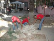 Karşıyaka Belediyesi'nden Okul Bahçelerine Bakım