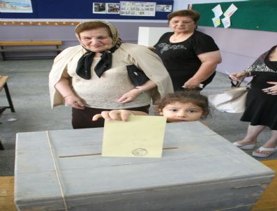 Mersin'de Referandum