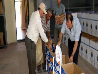 SELIM SADAK - Siirt Belediyesi'nden 3 Bin 300 Aileye Yardım Dağıtıldı