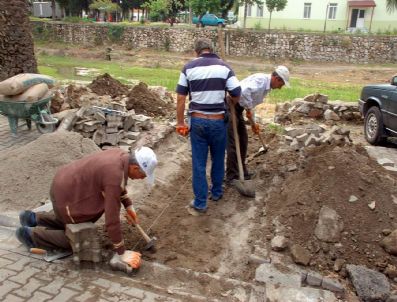 TUNCAY KıLıÇ - Edremit'te Alt Yapı Çalışmaları