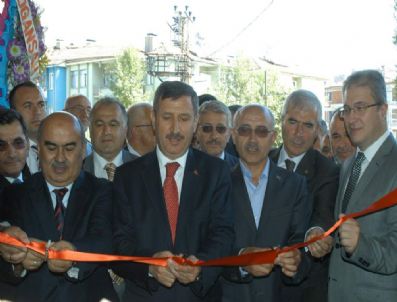 İZZET ER - Erbaa'da Yatılı Kız Kur'an Kursu Törenle Hizmete Açıldı