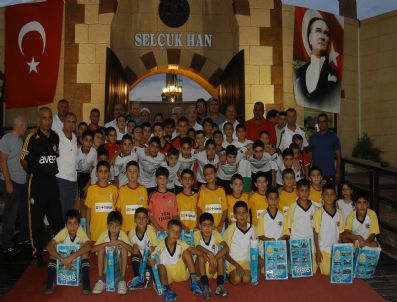 TARSUS İDMAN YURDU - Geleneksel Nusret Mayın Gemisi Minikler Futbol Festivali