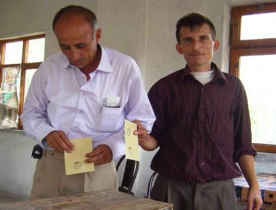 ŞEYHLER - Hisarcık'ta Referanduma Katılım Oranı Yüzde 87