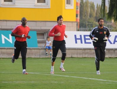 SÜLEYMAN HURMA - Kayserispor Antalyaspor'u Da Gözüne Kestirdi