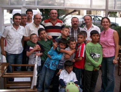 SHCEK - Arifiye Çocuk Yuvası Öğrencileri Beşiktaş'ın Davetlisi Oldu