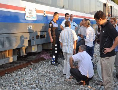MURATBEY - İzmir'de Feci Tren Kazası