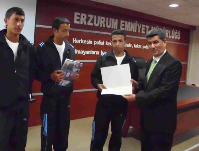 İBRAHIM ÇELIK - Erzurum'da 'Umut Yıldızı' Projesi Meslek Sahibi Yaptı