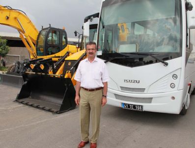 ADNAN KÖŞKER - Gebze Belediyesi Araç Filosunu Güçlendiriyor