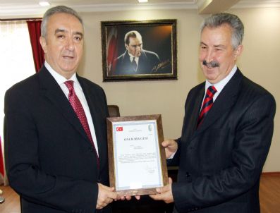 TÜRKER ÖKSÜZ - Defterdardan Veda Ziyareti