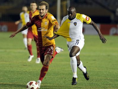 MERSINLI - Galatasaray kazanmaya doymuyor