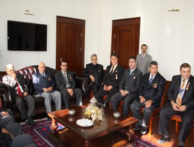 OSMAN İŞSEN - 19 Eylül Gaziler Günü Törenlerle Kutlandı