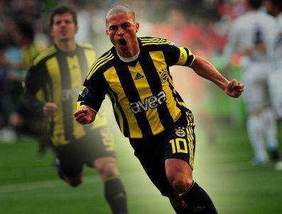 ZİCO - Fenerbahçe Beşiktaş derbi maçı başlıyor - Lig TV canlı izle