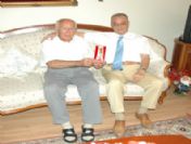 Başkan Ünlü'den Gazilere Ziyaret