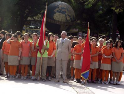 DURUSU - Eskişehir'de Yeni Eğitim Ve Öğretim Yılı Törenle Başladı