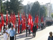 İlköğretim Haftası Düzce'de Yürüyüş İle Başladı