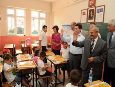 CENGIZ TOPEL İLKÖĞRETIM OKULU - Kepez'de Eğitim Başladı