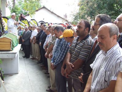 CENGIZ KARABULUT - Mhp Çanakkale Milletvekili Cengiz'in Acı Günü