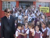 Minik Öğrenciler Kalem Tuttu