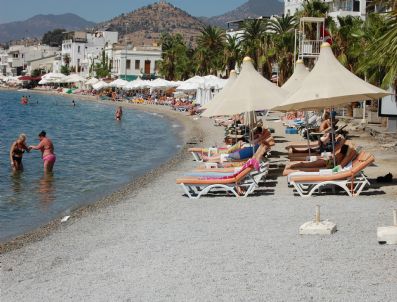 MFÖ - Okullar Açıldı Sahiller Boşaldı