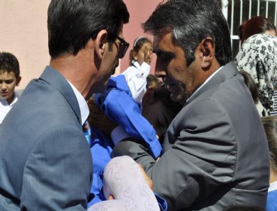 DURUSU - Sıcağa Dayanamadı Bayıldı