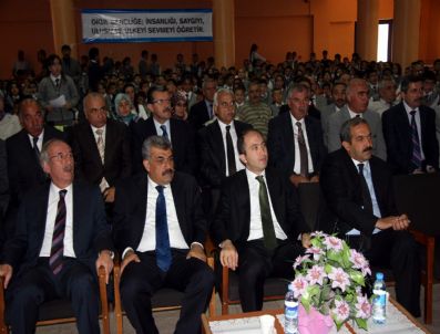 VEYSEL ÇIFTÇI - Sivas'ta 2010-2011 Eğitim Öğretim Yılının İlk Ders Zili Çaldı