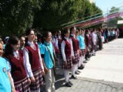 Tatvan'da 20 Bin Öğrenci Ders Başı Yaptı