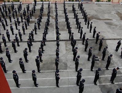 Polislik sınav sorularını cemaatten sızdırdım