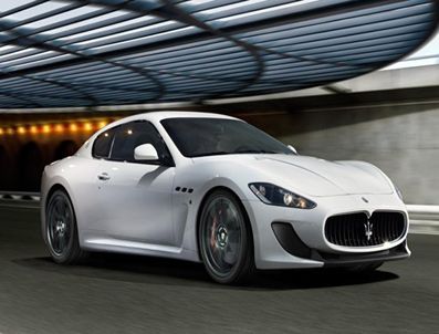 Maserati'den En Hızlı, En Hafif Ve En Güçlü Paris Sürprizi