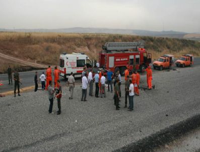 Batman-diyarbakır Karayolunda Kaza: 3 Ölü