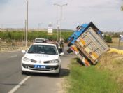Karayolu Mısır Tarlasına Döndü