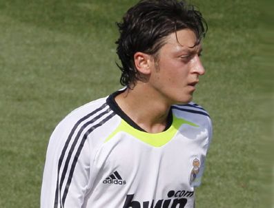 EGOIST - Real Madrid'in yıldız ismi Mesut Özil başarıdan emin