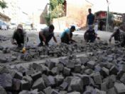 Tarihi Erzurum Evleri Taşla Çevrildi