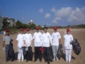 Didim'de 5 Yıldızlı Otelden Çevre Temizliği