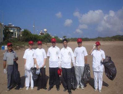 Didim'de 5 Yıldızlı Otelden Çevre Temizliği