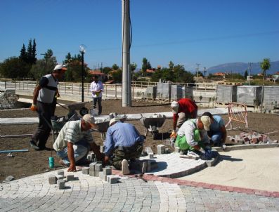 SEBAHATTIN AKKAYA - Tarihi Türbede Çevre Düzenlemesi