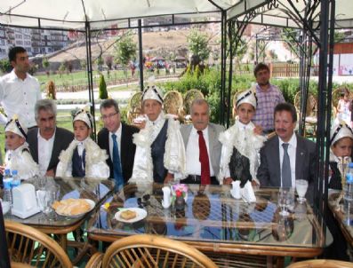 İNCI VARINLI - 60 Çocuk Erkekliğe İlk Adımı Attı