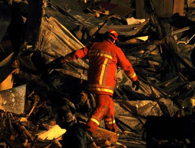 SUVERMEZ - Türklerin bulunduğu binada patlama: 2 ölü
