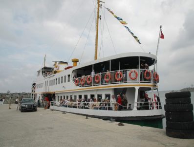 HALIL BAKıRCı - Afetzede Kadınlara Ücretsiz Deniz Turu