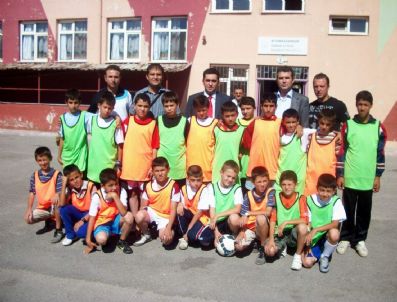 HÜSEYIN YAŞAR - Belediyespor Kulübü U13 Futbol Takımı Kuruldu