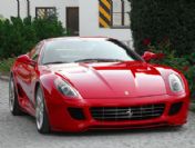 Ferrari yeni modelini Paris'te tanıtacak