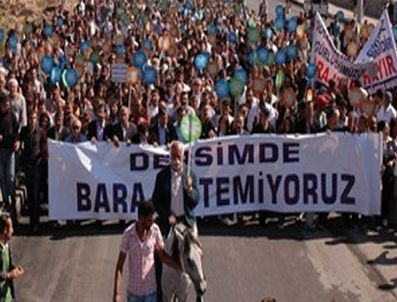 EMEK PARTISI - Baraj çalışanlarına linç girişimi