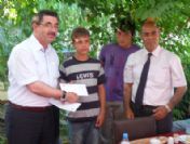 Başarılı Öğrencilere Ödül