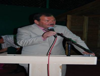 ORHAN BALCı - Havran'da Tenis Turnuvası Şenlik Havasında Geçti