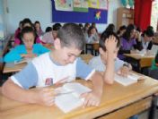 Simav'da Öğrencilere 15 Dakikalık Kitap Okuma Zorunluluğu