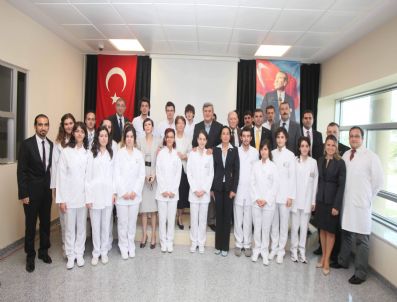 SELAMI AYDıN - Stajyer Diş Hekimlerinin Beyaz Önlük Heyecanı