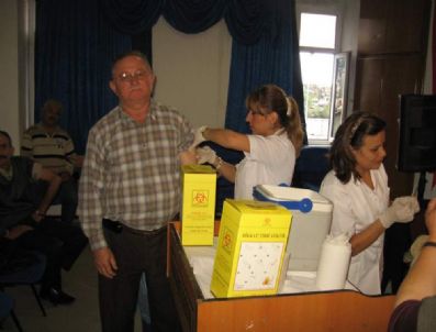 Alaplı'da Hacı Adayları Aşılandı